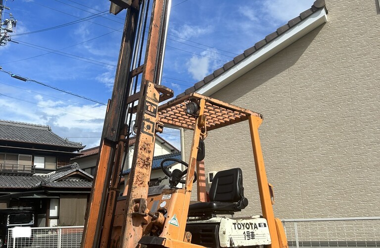 桑名市でフォークリフト買取なら【オーエスモビリティ】｜フォークリフト  高価買取中